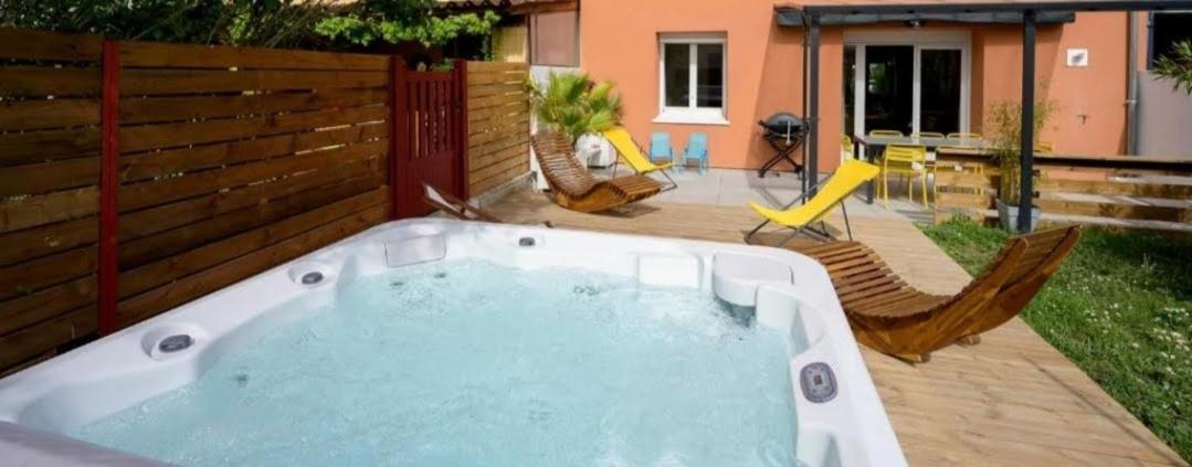 Chez Odette - Spa, Plancha, Parking Albi Buitenkant foto